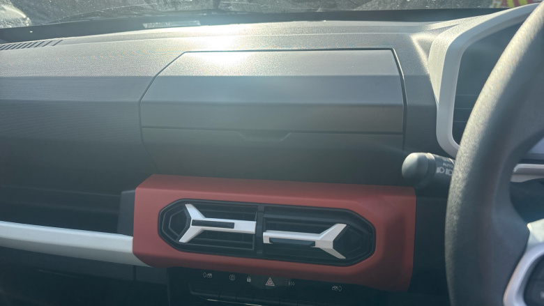 Dacia Spring 27kWh Expression 65 48kW 5dr Auto Electric Hatchback